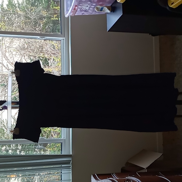 NWOT Old Navy navy blue smocked off the shoulder maxi dress - Picture 2 of 5